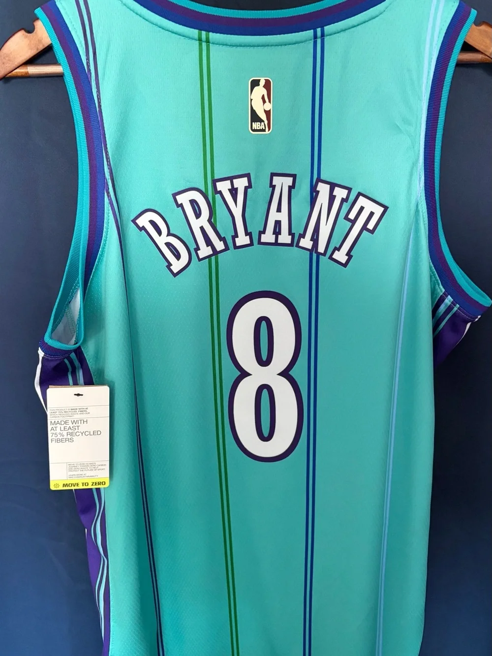 Charlotte Hornets Kobe Bryant Jersey size L